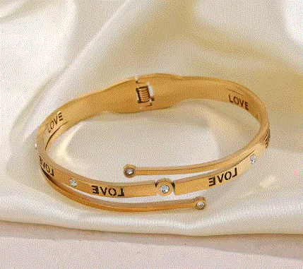 Stainless Steel Love Bracelet for Women – Elegant Couple Jewelry | Fashion Bracelet UAE
